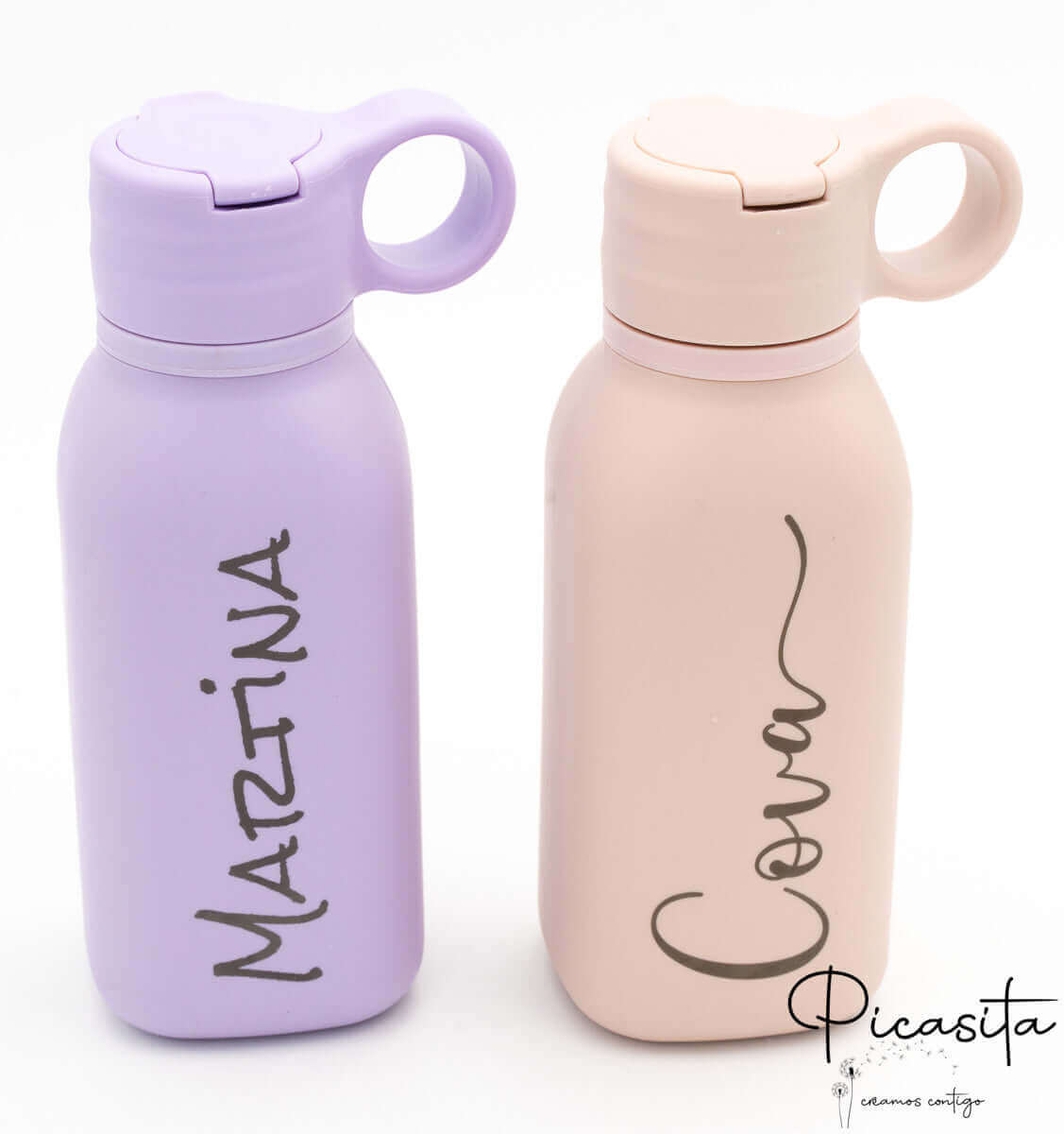 Botella de silicona personalizada en tonos pastel con nombre grabado para niños