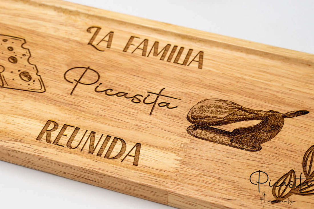 Bandeja de aperitivos personalizada de madera natural para eventos y hogar