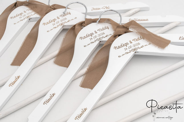 Hanger for Wedding Witnesses | Gift for Wedding Witnesses