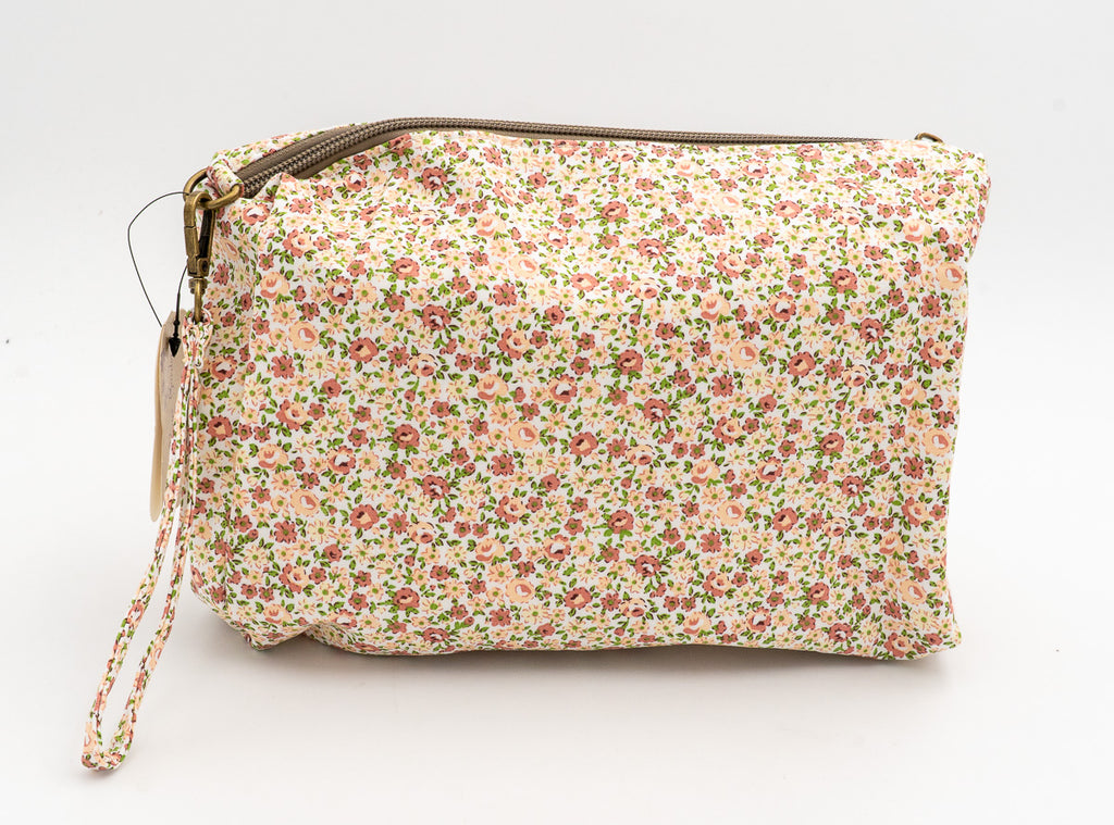 Personalized Bag with Toiletry Kit