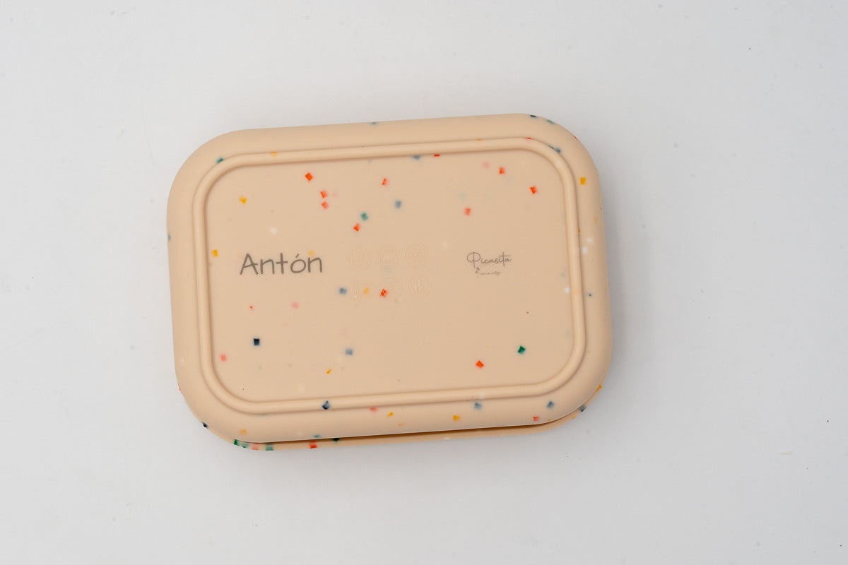XL silicone lunch box with three compartments