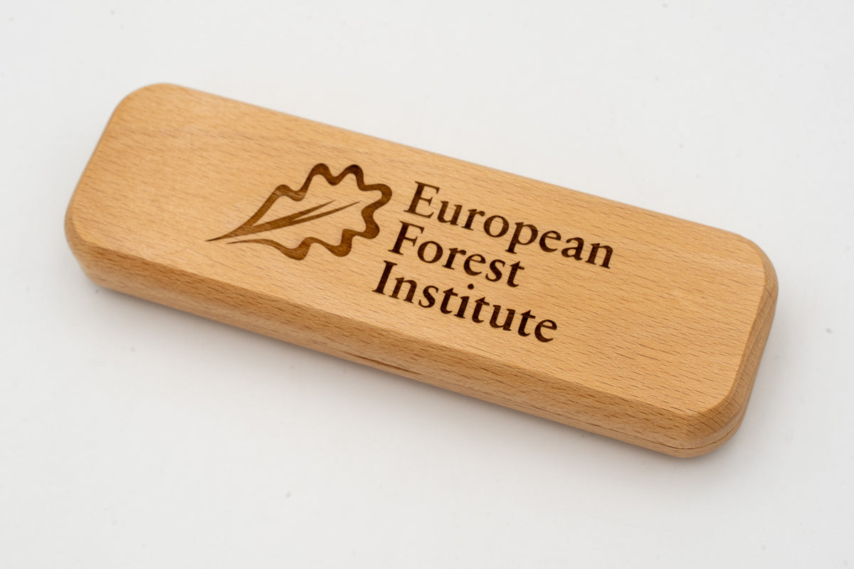 Pen with personalised case