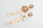 Dummy clips with white and camel flowers and round wooden clips