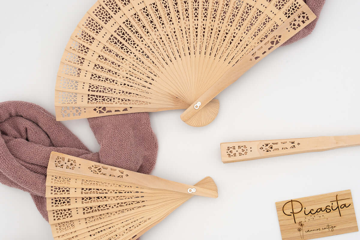 Abanico de Madera Personalizado