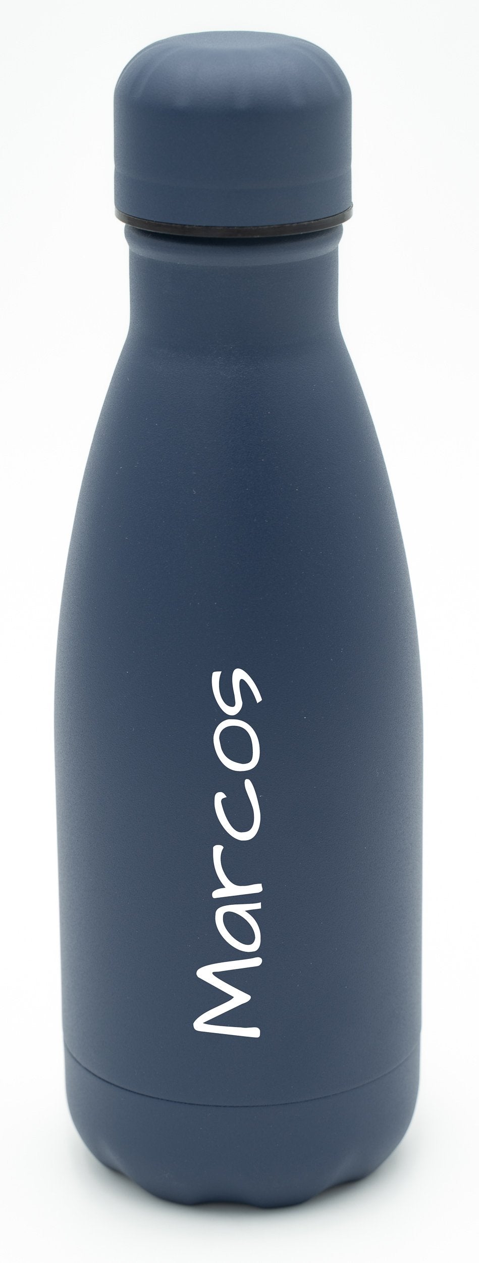 Navy blue 350 ml insulated bottle with the name Marcos engraved