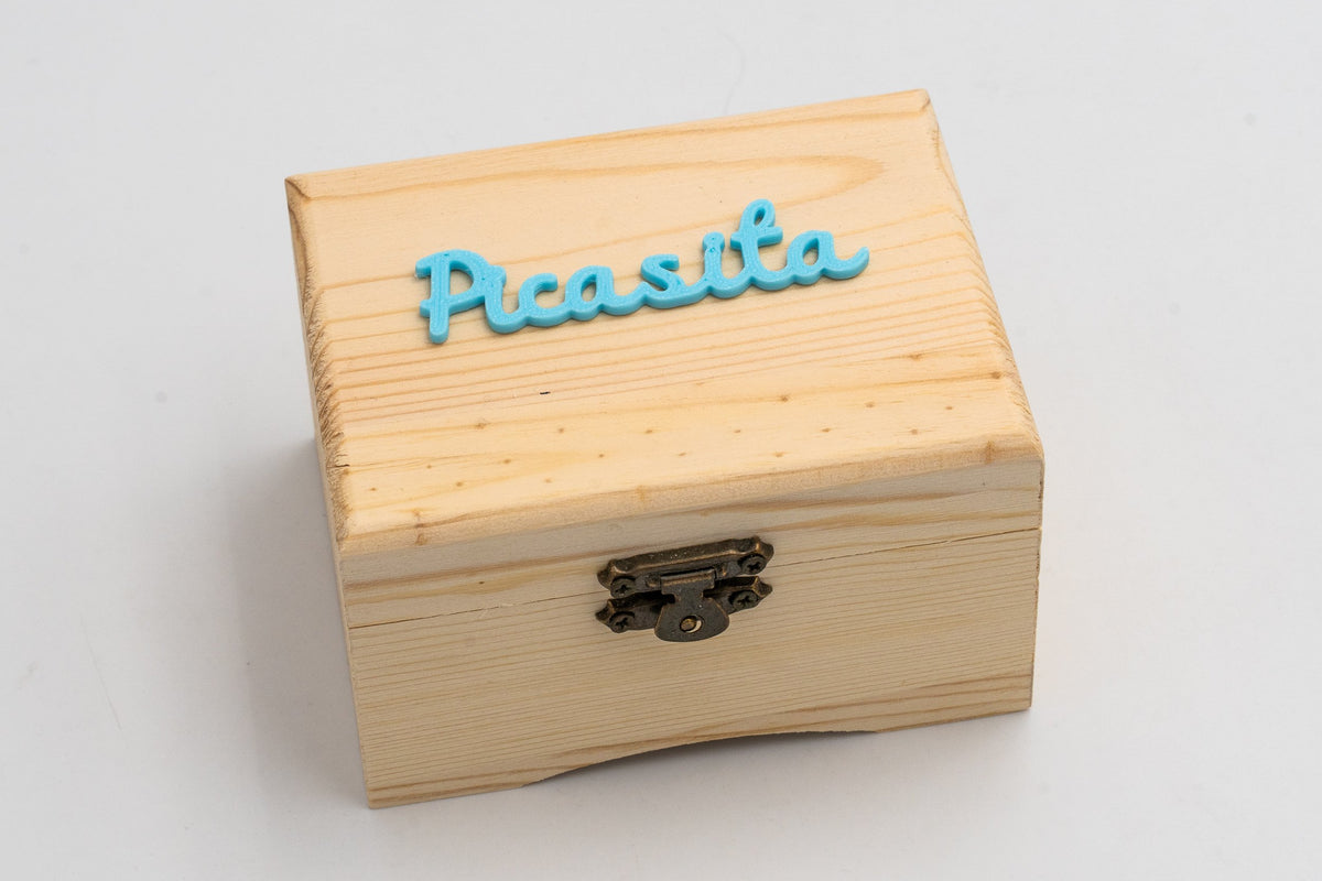 Caja de Madera Personalizada con Nombre