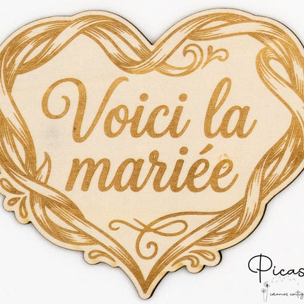 Cartel Aqui Llega la Novia