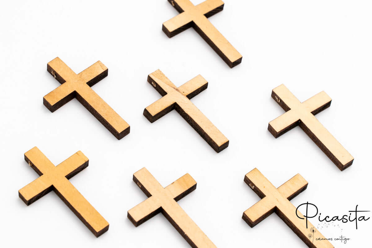 Cruces Grabadas - Regalo de Comunion y Retiro