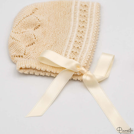 gorro_recien_nacido_blanco_y_beige_modelo_9