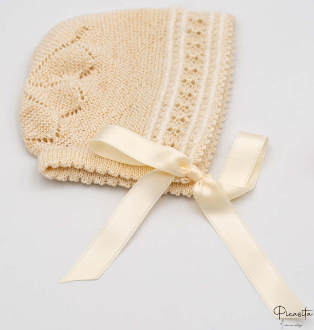 gorro_recien_nacido_blanco_y_beige_modelo_9