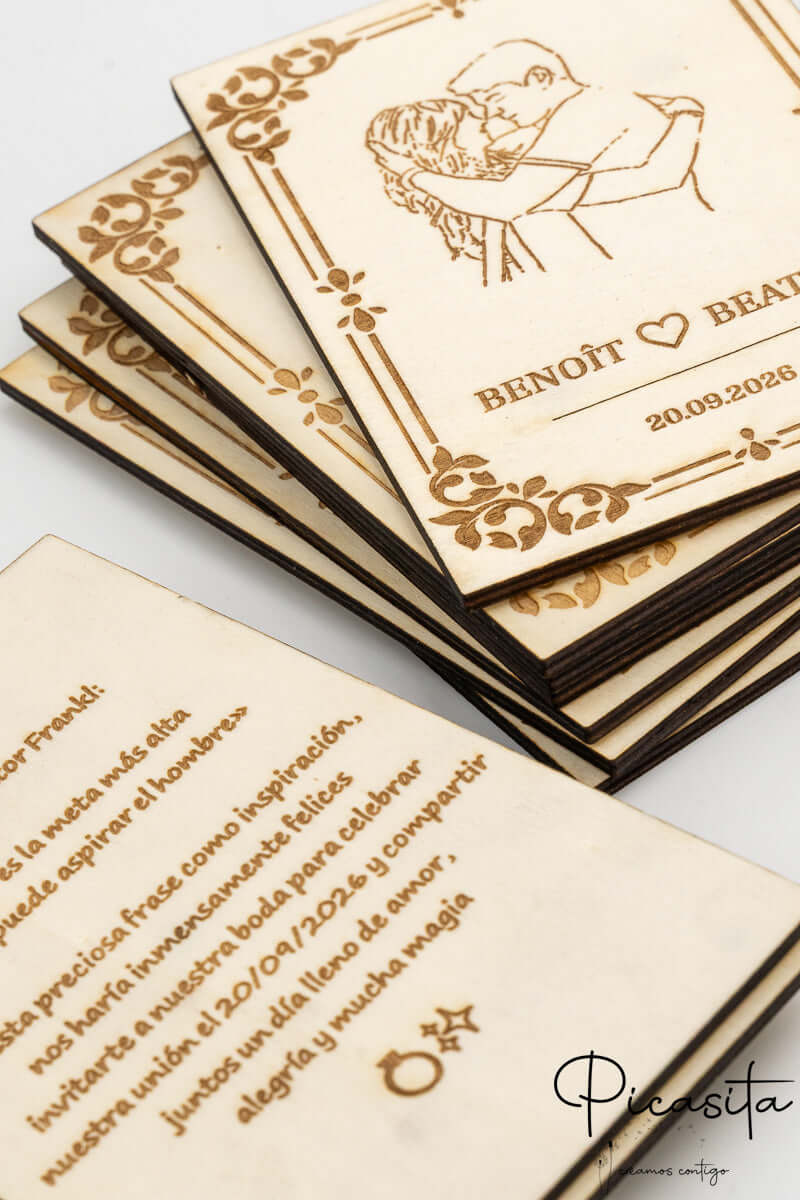 Invitación de boda en madera