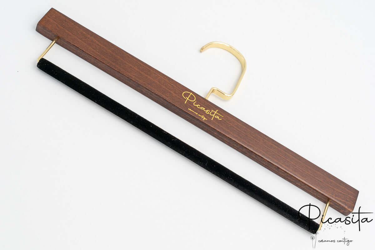Perchas para Boutique de Lujo