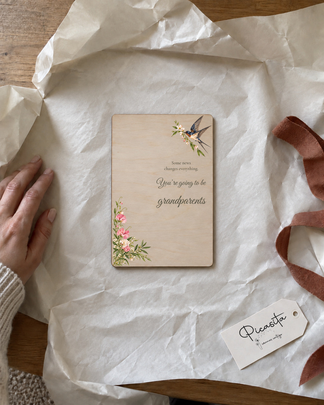 Simulated preview: Botanical on Plywood, 10 × 15 cm, without an ultrasound. Gift scene.