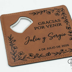 Posavasos de Cuero Sintetico con Abridor