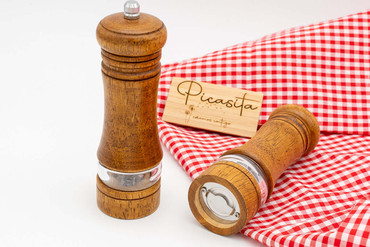 Salero de Madera de Acacia Personalizado