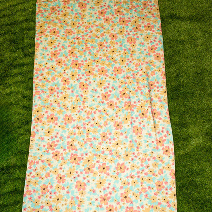 Toalla Playera Flores (90x170) (Estampado Claro)