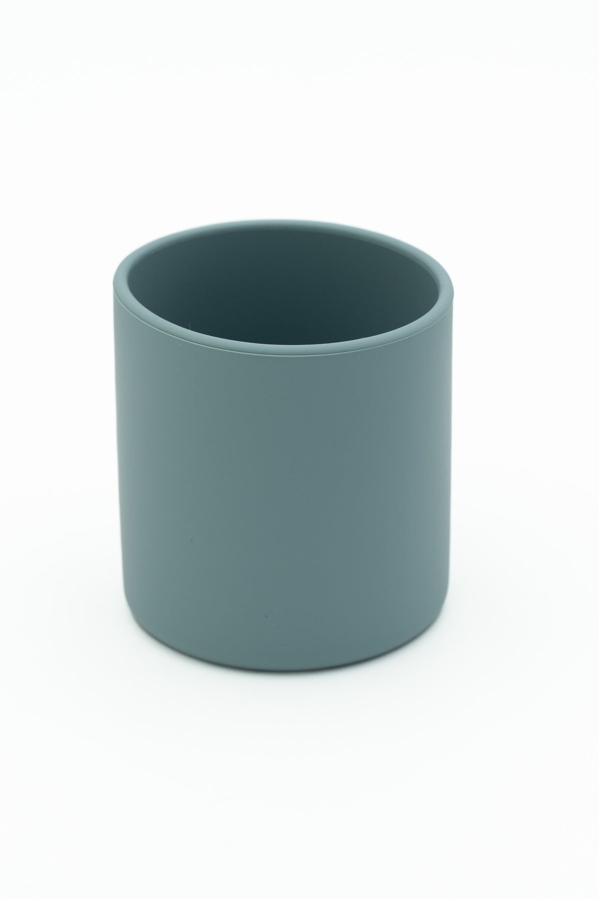 Blue silicone children's cup